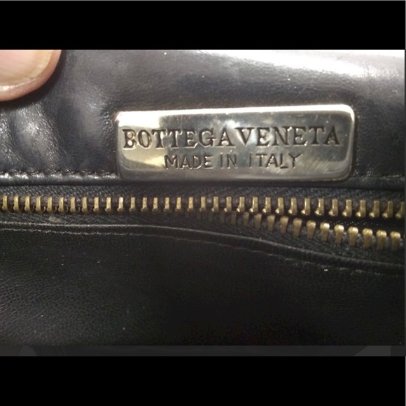 Bottega Veneta Crossbody Woven Leather Bag - Picture 3 of 4